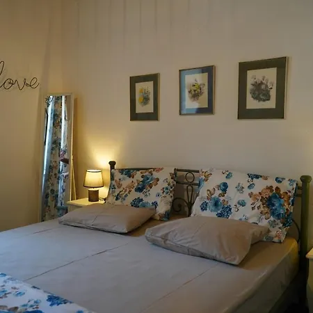 Poline S House With Garden & Sea In Zero Distance Σπίτι διακοπών